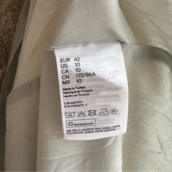 H&M Printed Pleated Chiffon V-Neck Wrap Dress Royal Wedding - Picture 9 of 11